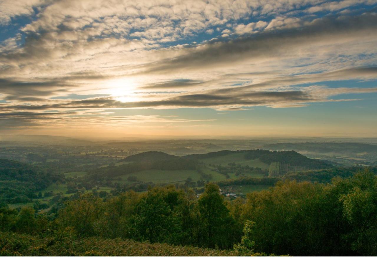 Malvern Hills Rosa Rambler Suite Great Malvern Exterior photo